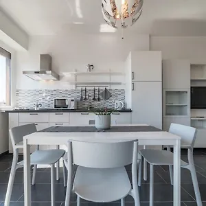 Nomentana White By Ghor Rome